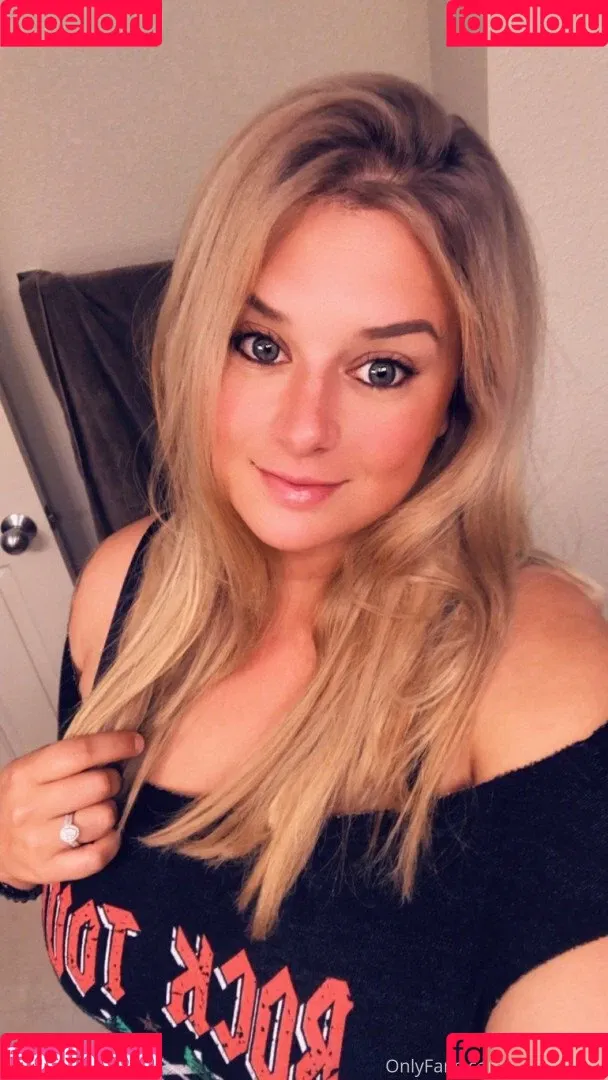 Ashley Dawn Onlyfans Photo Gallery 