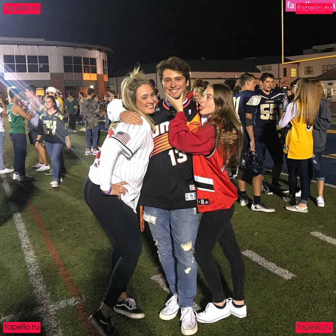 Makayla Onlyfans Photo Gallery 