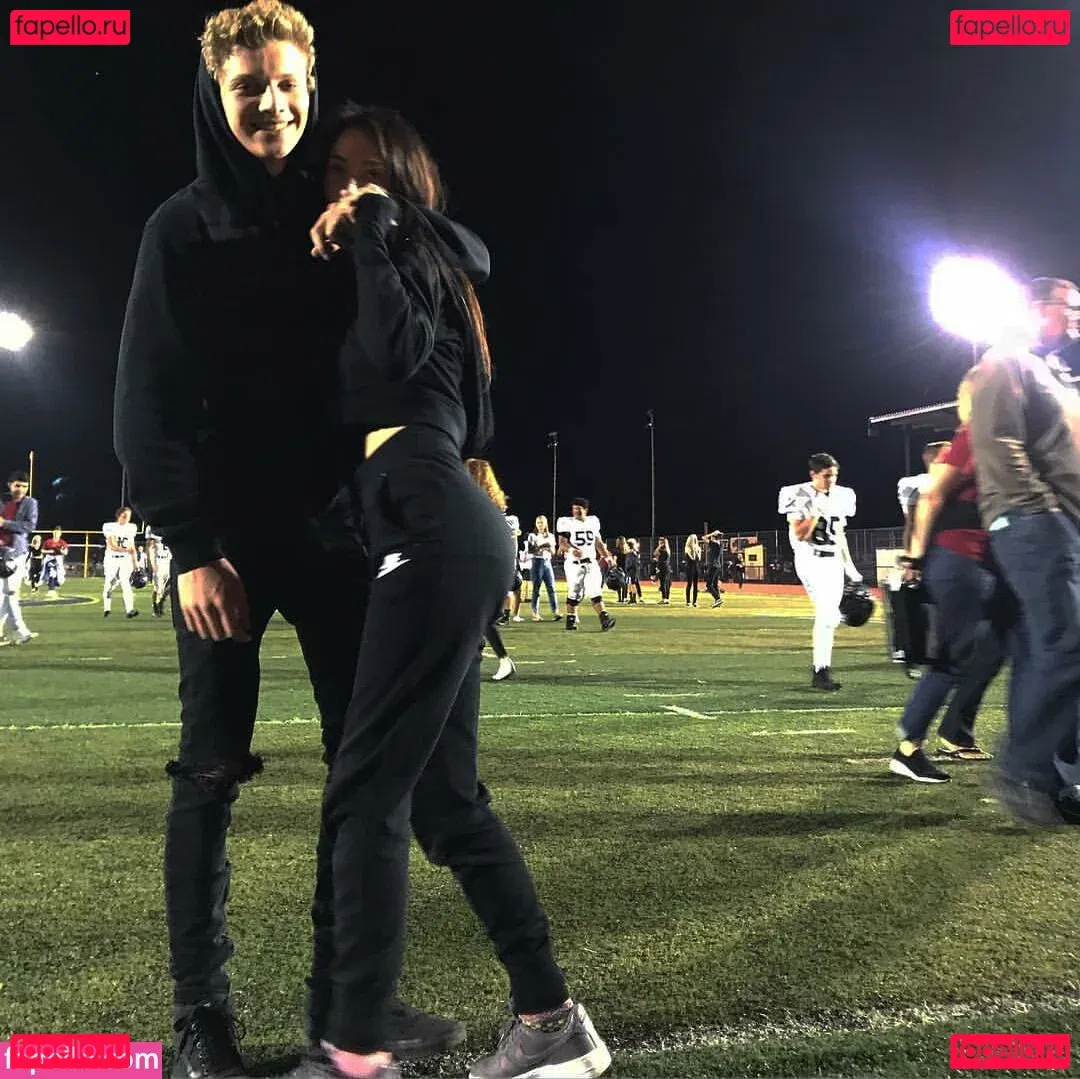 Makayla Onlyfans Photo Gallery 