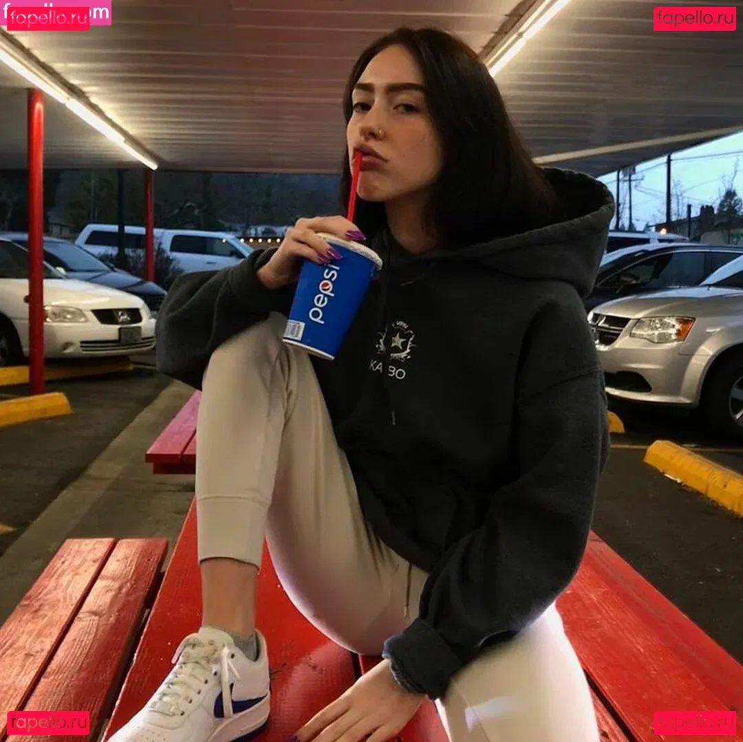 Makayla Onlyfans Photo Gallery 