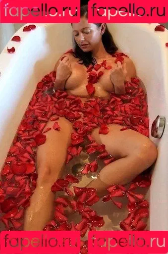 Andrea Patonai Onlyfans Photo Gallery 