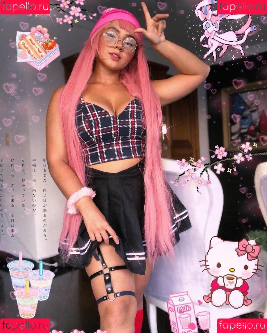 lauratsukii Onlyfans Photo Gallery 