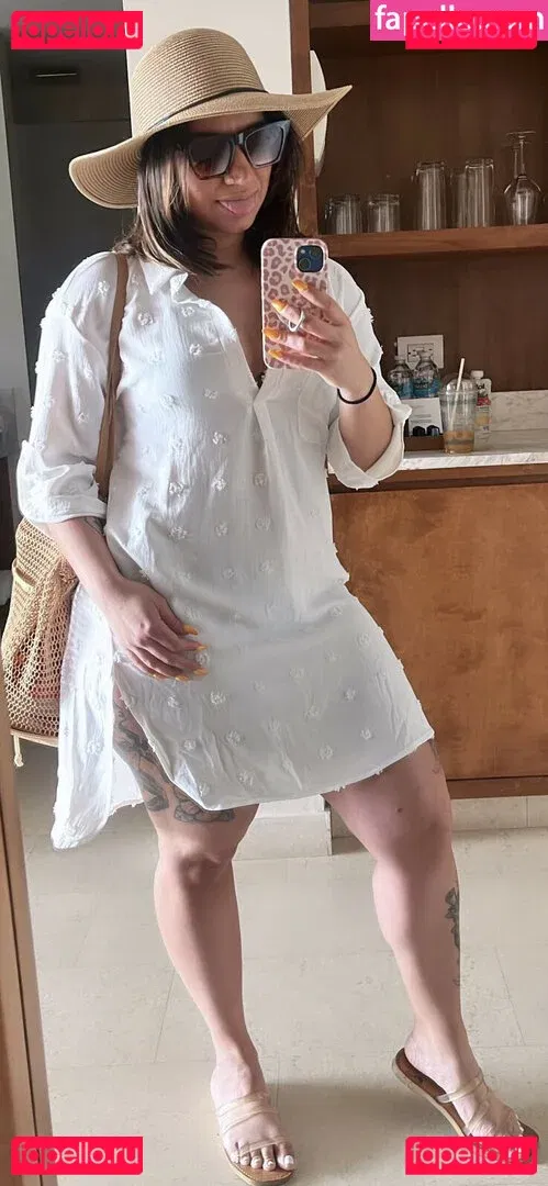 Lolo Barreiro Onlyfans Photo Gallery 