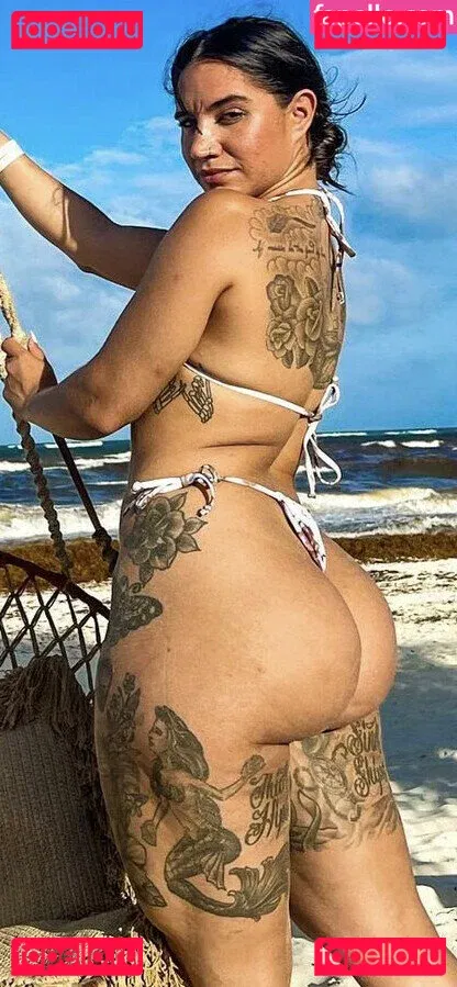 Lolo Barreiro Onlyfans Photo Gallery 