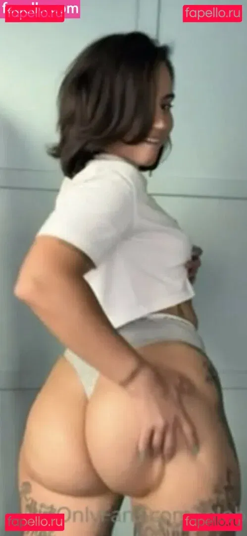 Lolo Barreiro Onlyfans Photo Gallery 