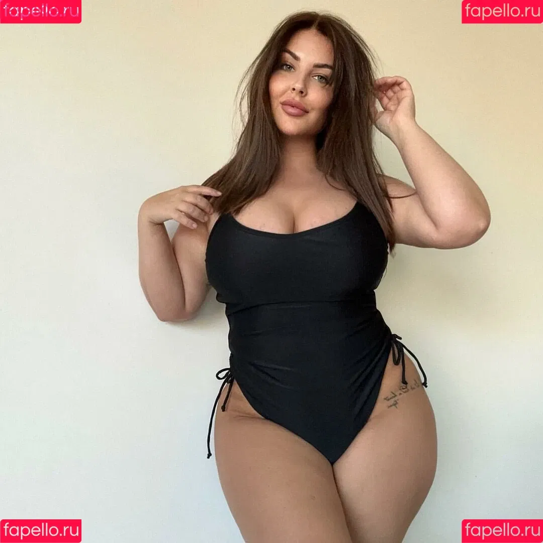 Sharon Ellis Onlyfans Photo Gallery 