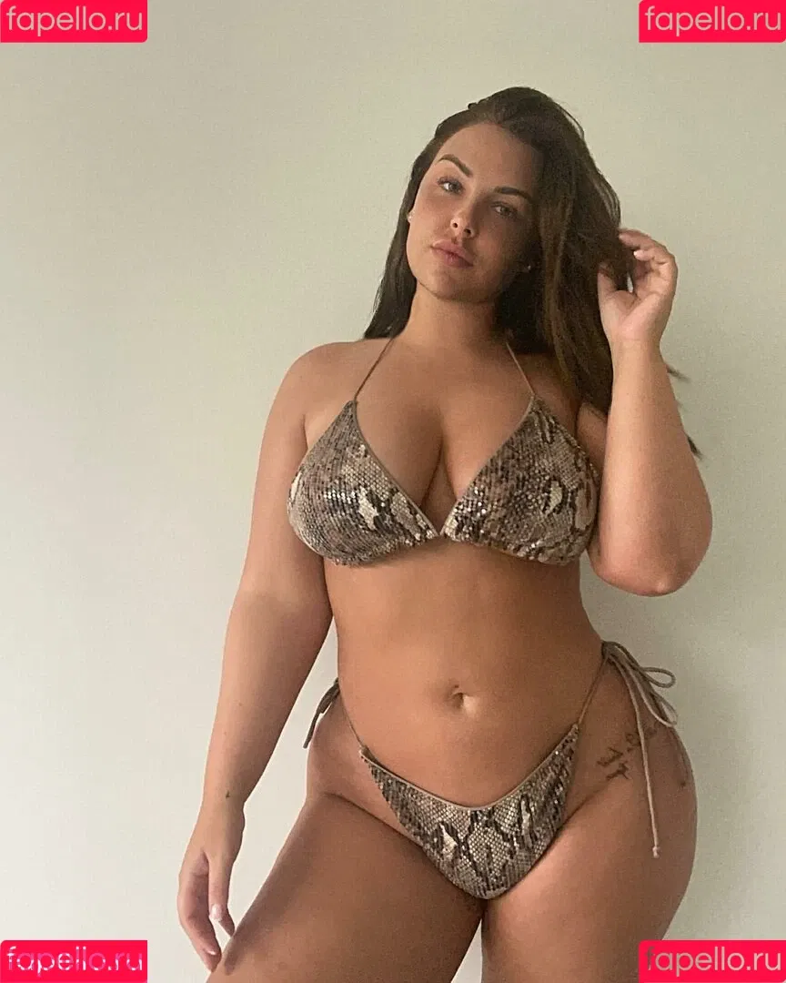 Sharon Ellis Onlyfans Photo Gallery 