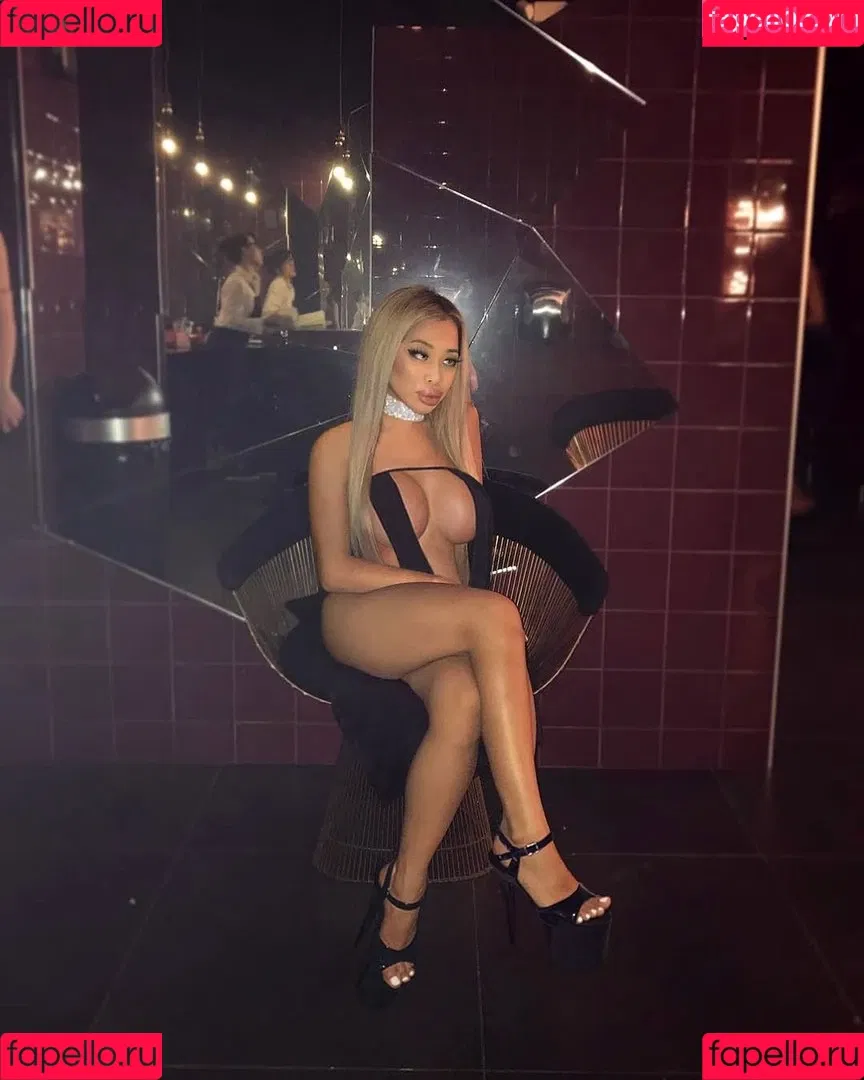 Tiffany Luu Onlyfans Photo Gallery 