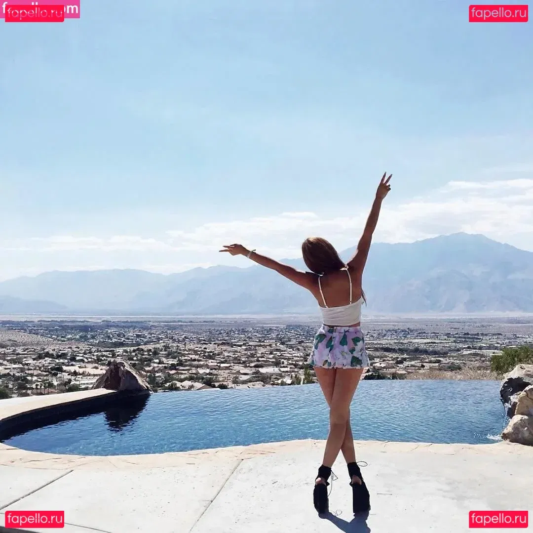 Tiffany Luu Onlyfans Photo Gallery 