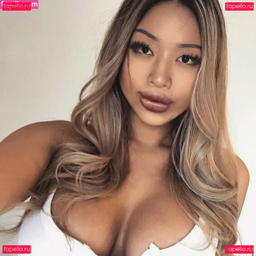 Tiffany Luu Onlyfans Photo Gallery 