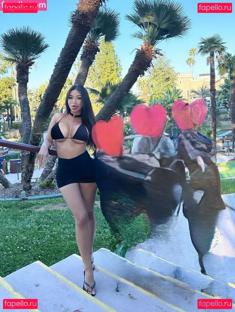 Tiffany Luu Onlyfans Photo Gallery 