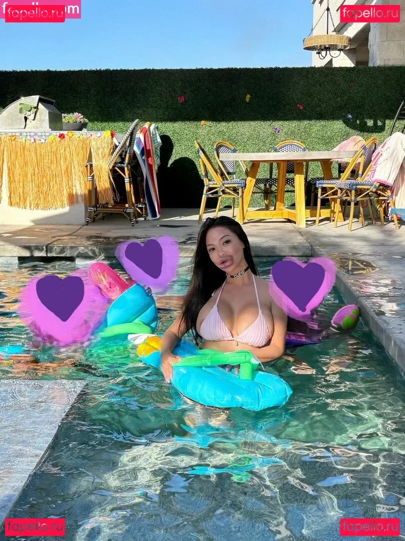 Tiffany Luu Onlyfans Photo Gallery 