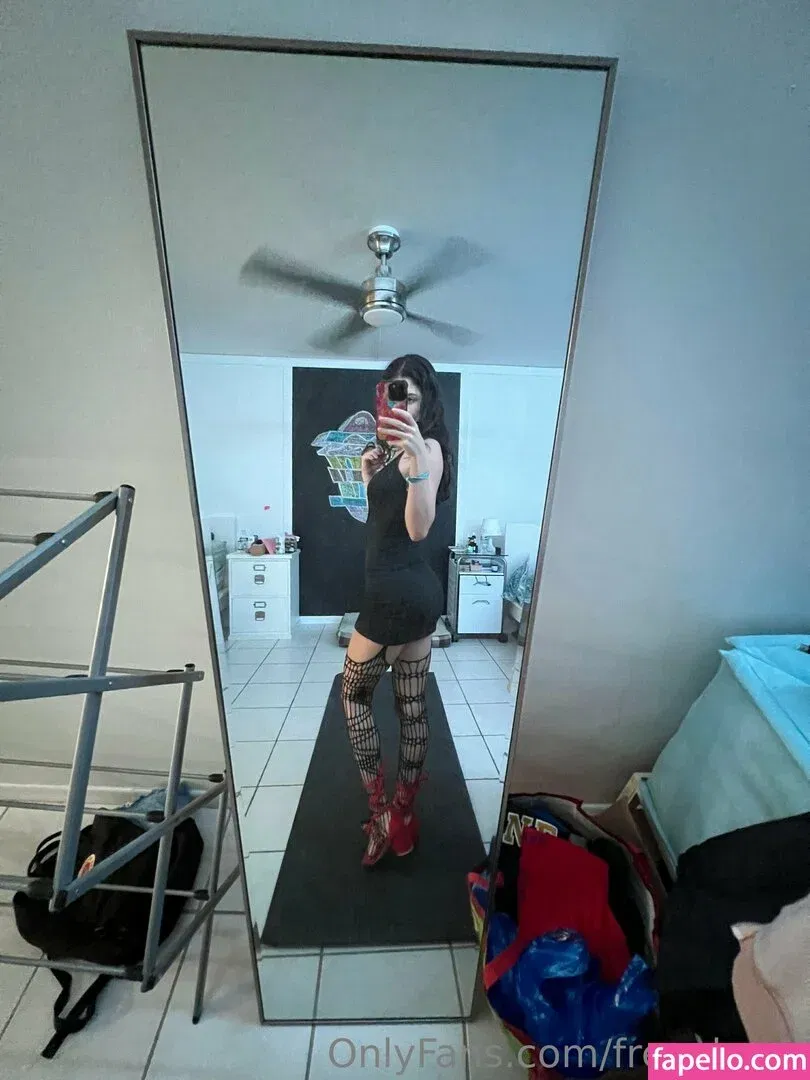 Frenchava Onlyfans Photo Gallery 