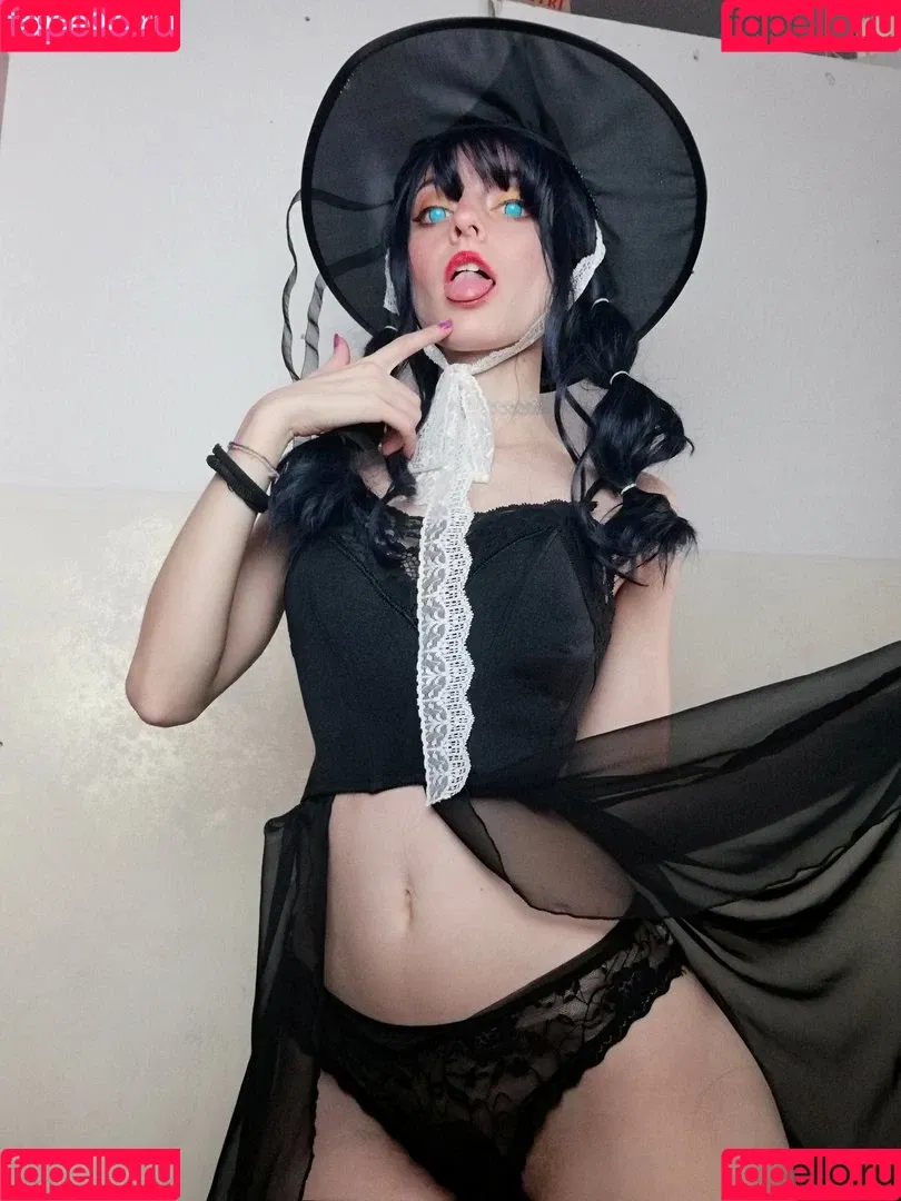 Flowerlynne Onlyfans Photo Gallery 