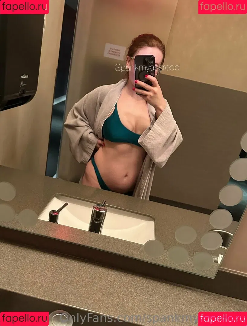 Spankmyassredd Onlyfans Photo Gallery 