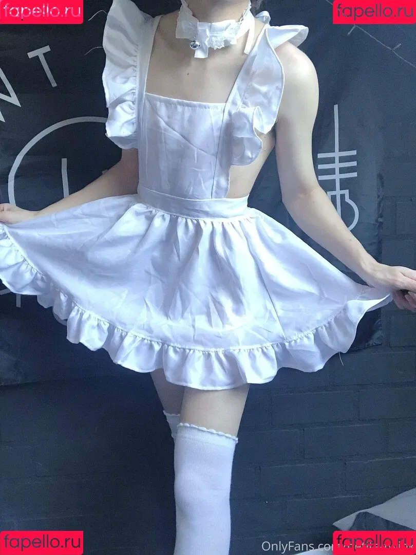 petite-twink Onlyfans Photo Gallery 