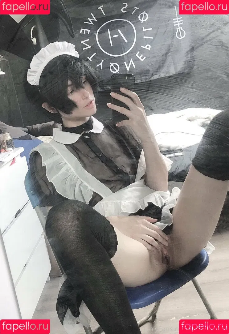 petite-twink Onlyfans Photo Gallery 