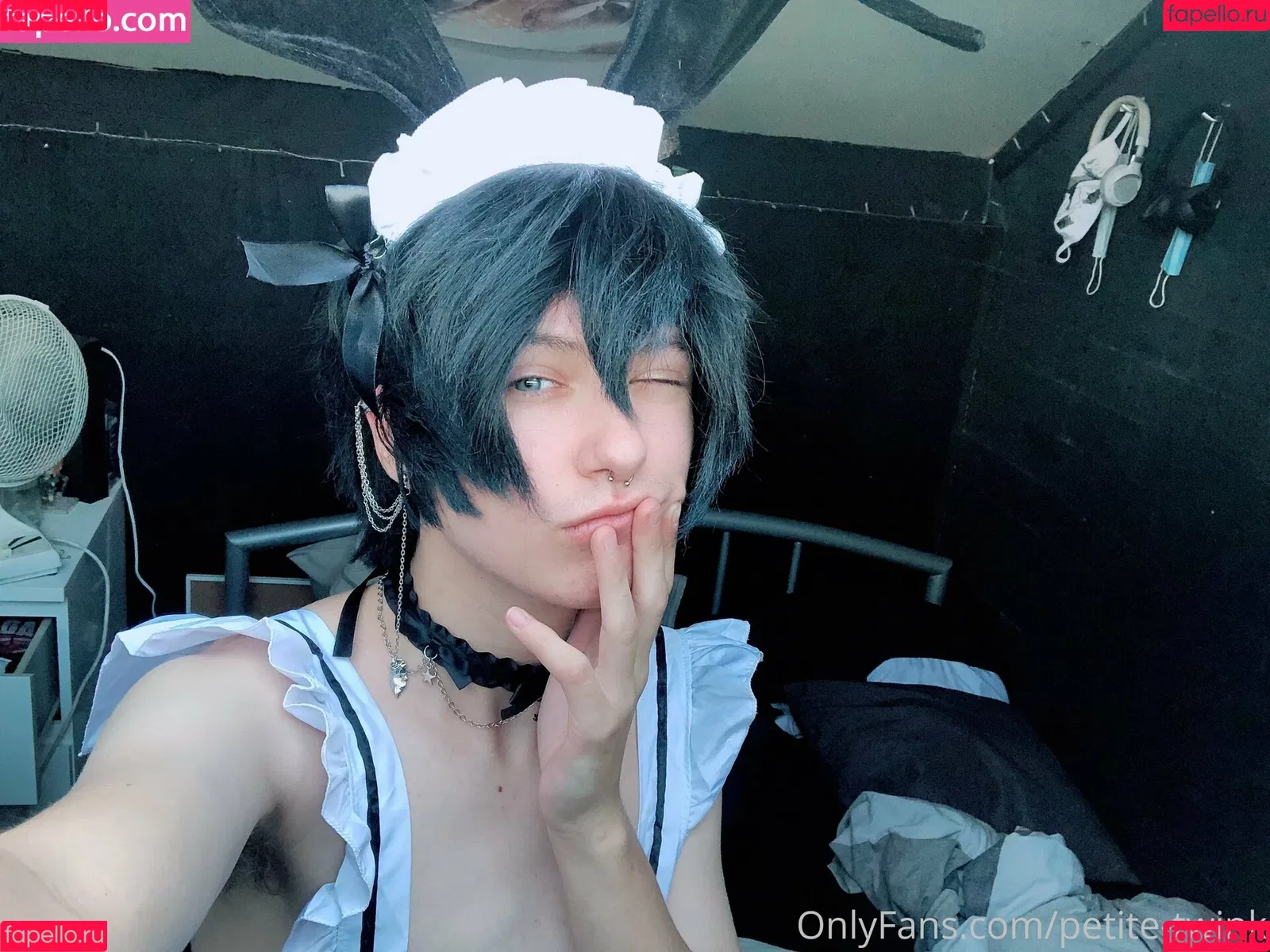 petite-twink Onlyfans Photo Gallery 