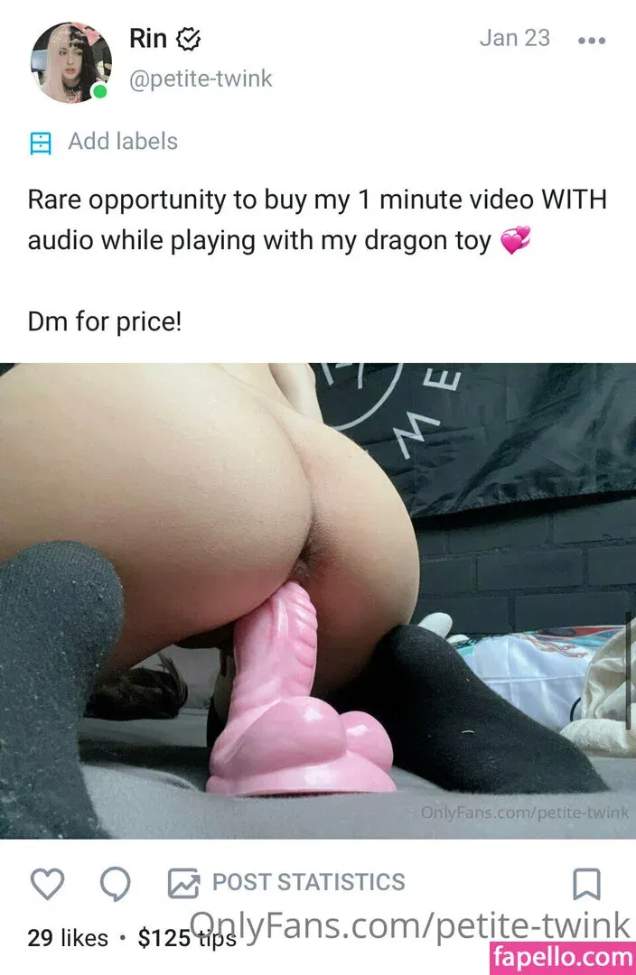 petite-twink Onlyfans Photo Gallery 