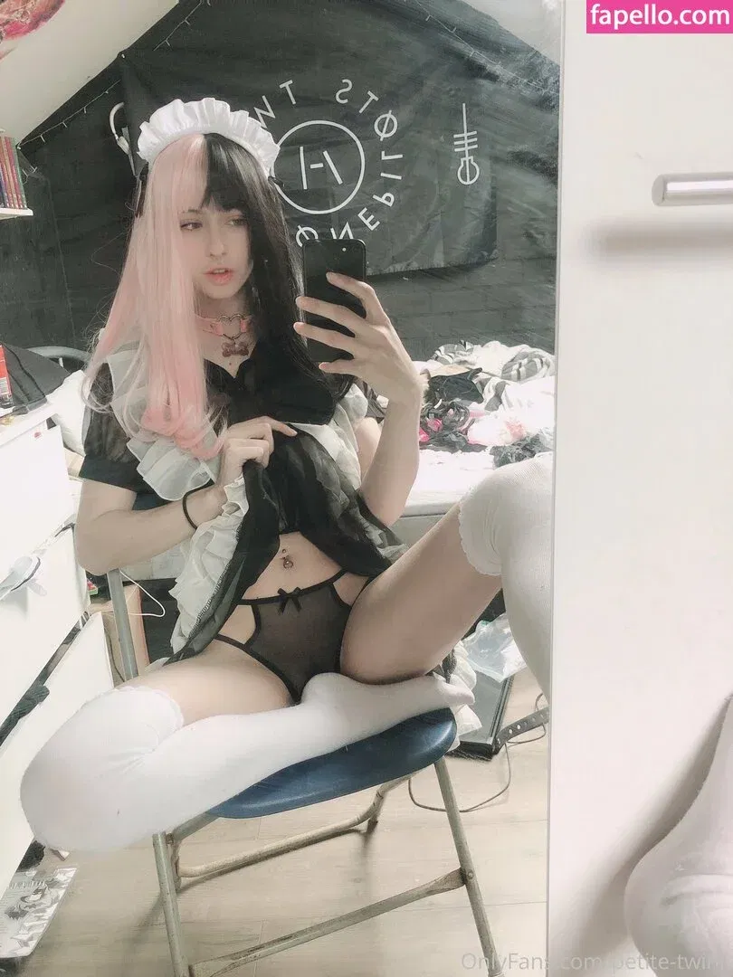 petite-twink Onlyfans Photo Gallery 