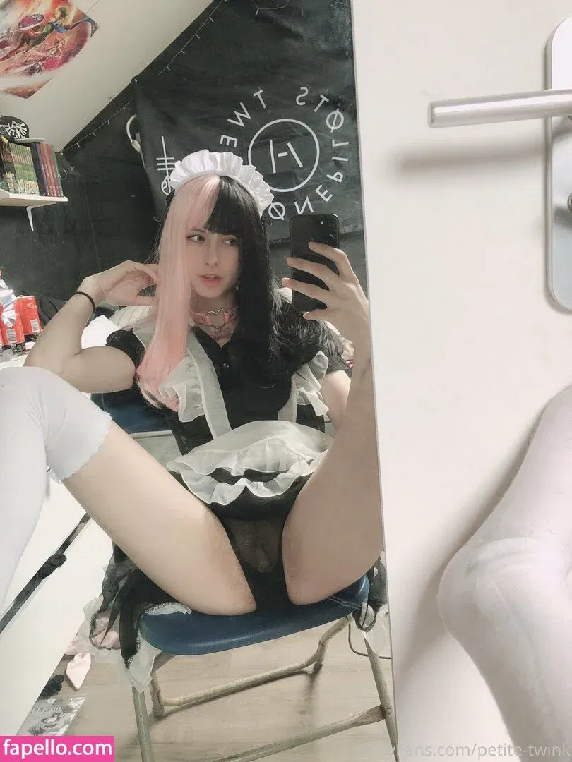 petite-twink Onlyfans Photo Gallery 