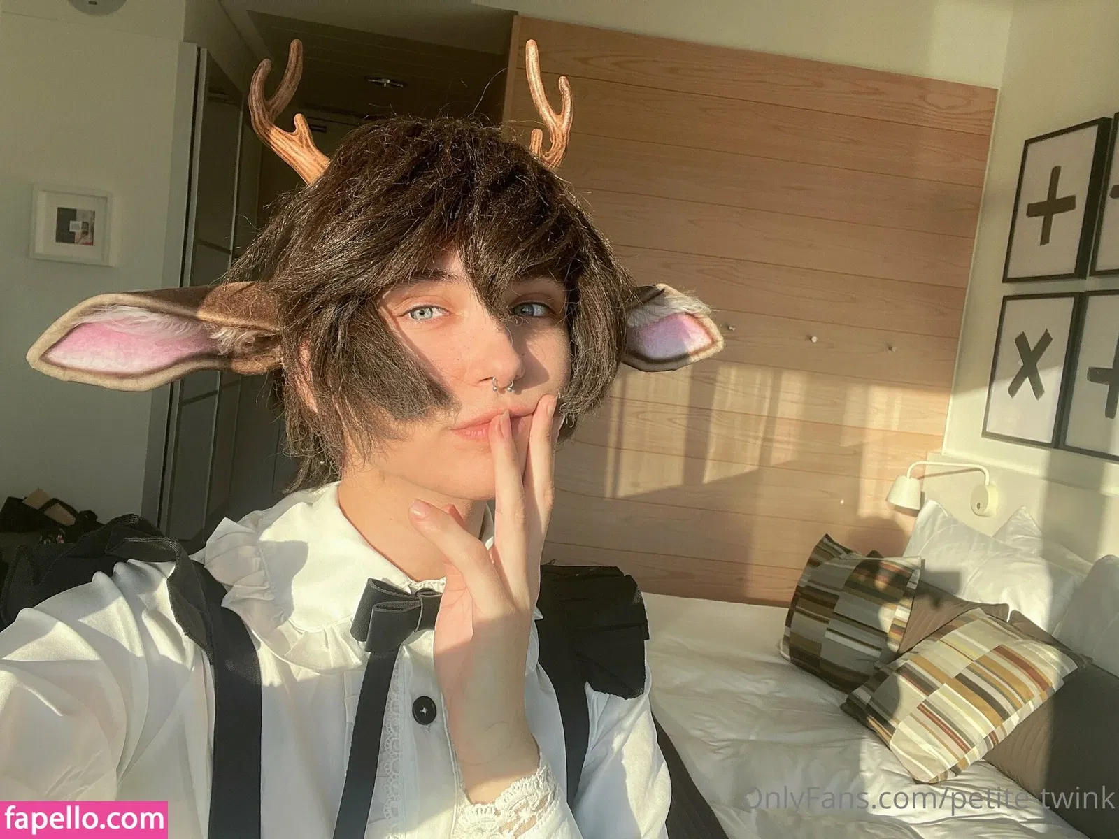 petite-twink Onlyfans Photo Gallery 