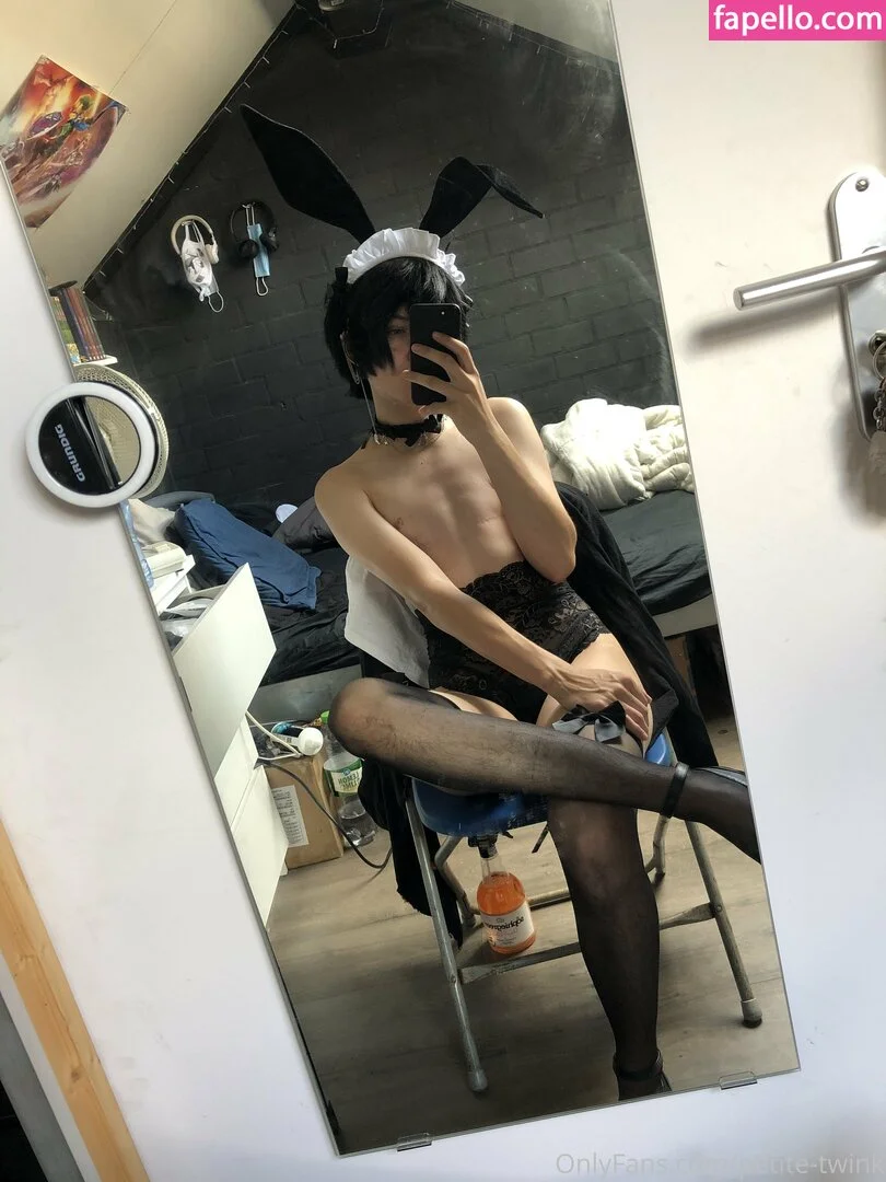 petite-twink Onlyfans Photo Gallery 