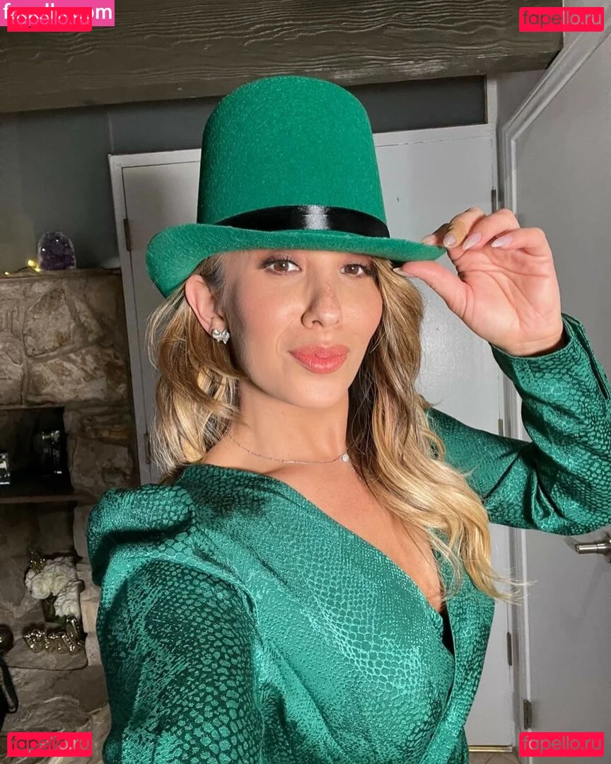 Cheryl Burke Onlyfans Photo Gallery 