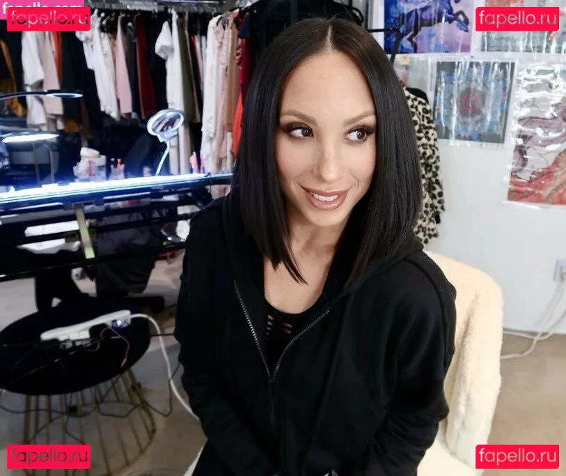 Cheryl Burke Onlyfans Photo Gallery 