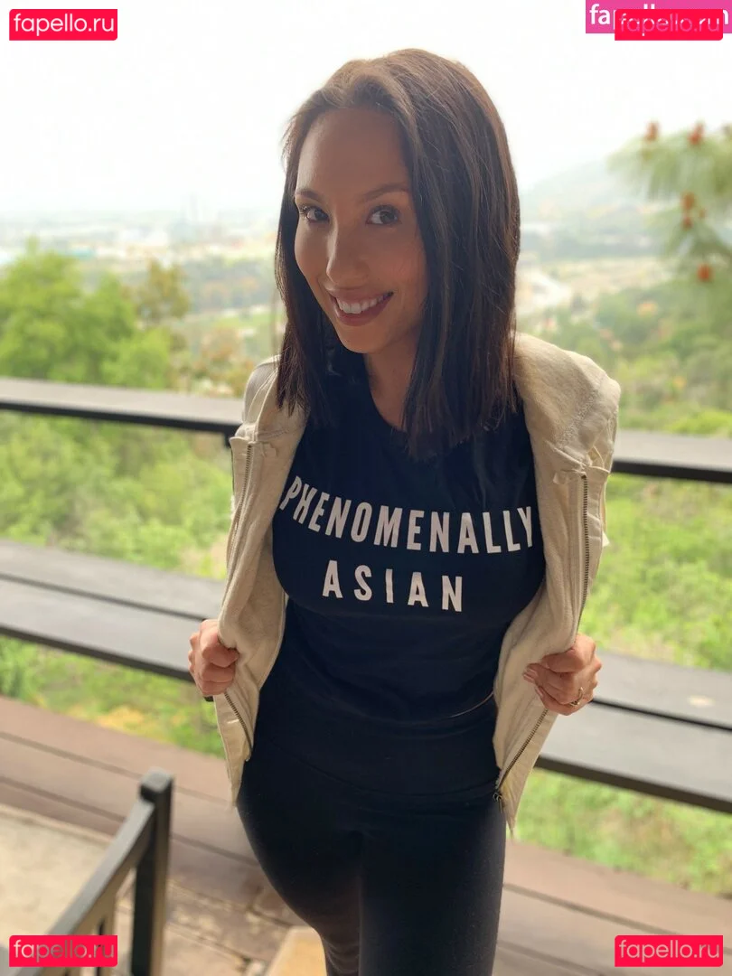 Cheryl Burke Onlyfans Photo Gallery 