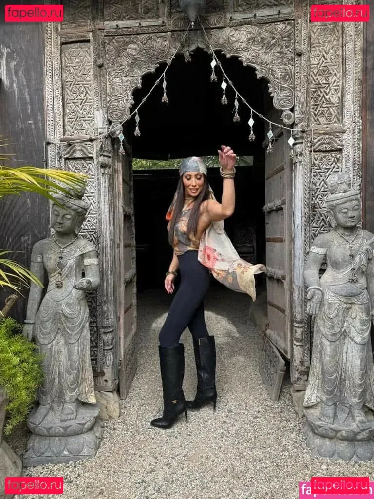 Cheryl Burke Onlyfans Photo Gallery 