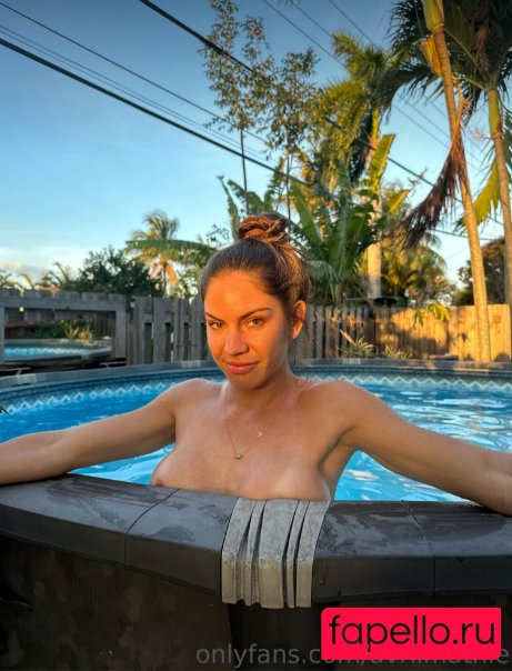 Avril Mathie Nude Onlyfans Photo 13