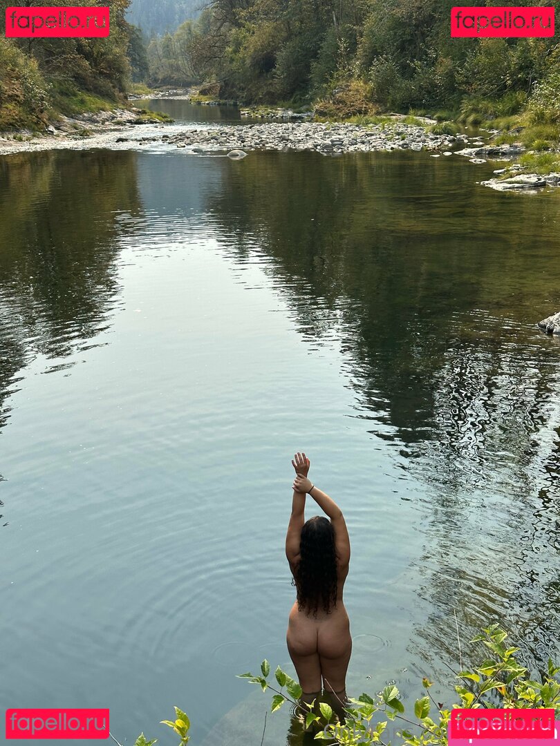 nadigamer21 / nadigamer21_ / onlynadi Onlyfans Photo Gallery 