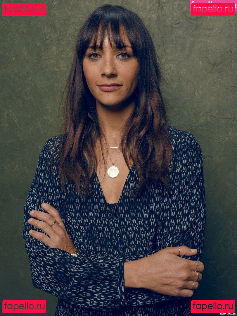 Rashida Jones / rashidajones Onlyfans Photo Gallery 