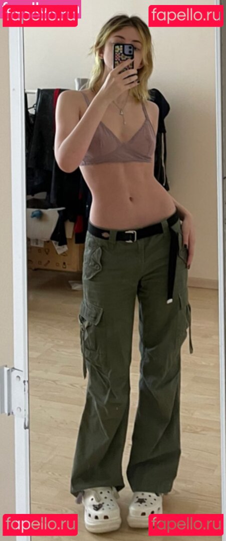 Granitsysterty / Kira Rausch / dirty_knix Onlyfans Photo Gallery 