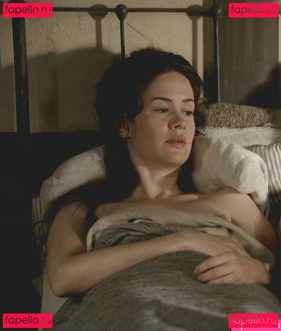 Sarah Paulson / mssarahcatharinepaulson