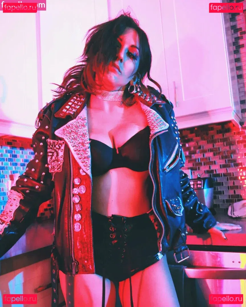 Evil Little Creature Onlyfans Photo Gallery 