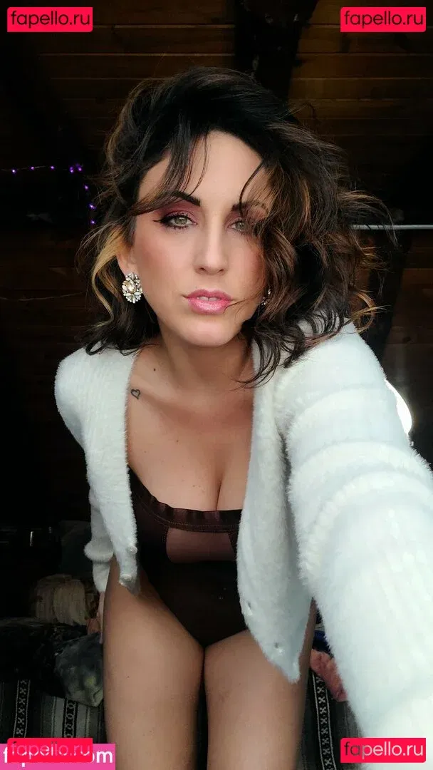 Evil Little Creature Onlyfans Photo Gallery 