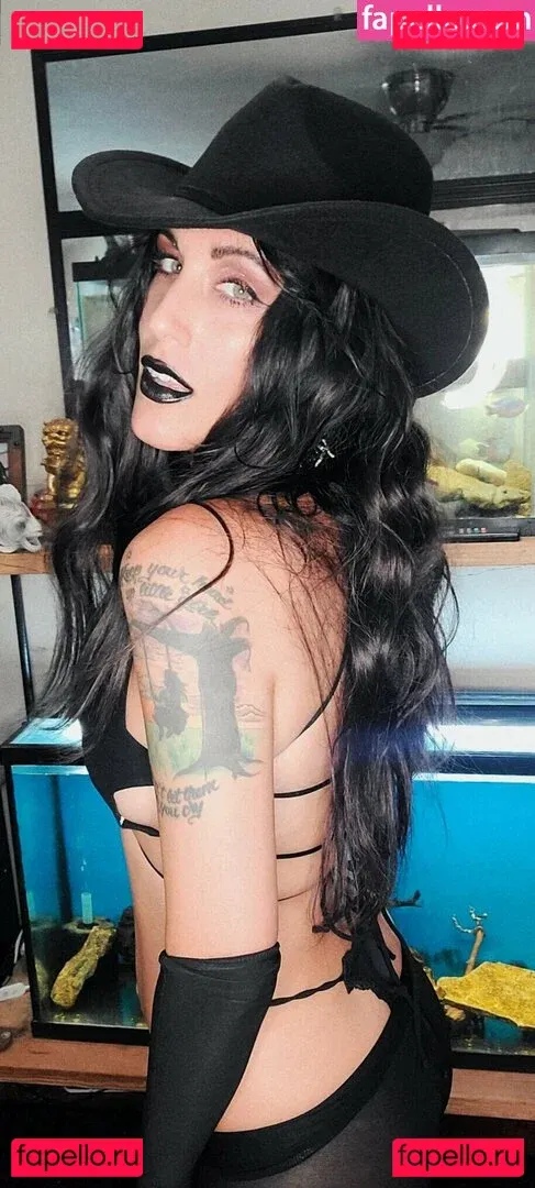 Evil Little Creature Onlyfans Photo Gallery 