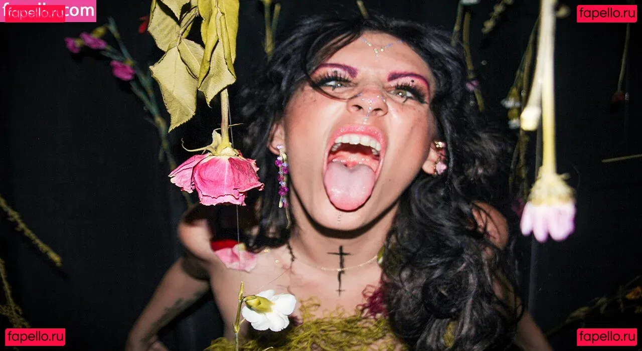 Evil Little Creature Onlyfans Photo Gallery 