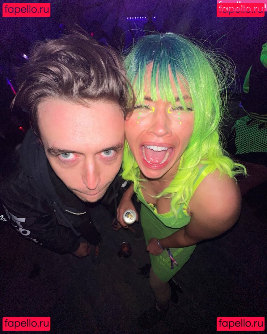 TweetneyMoore / Whitney Moore / whitneysmoore Onlyfans Photo Gallery 