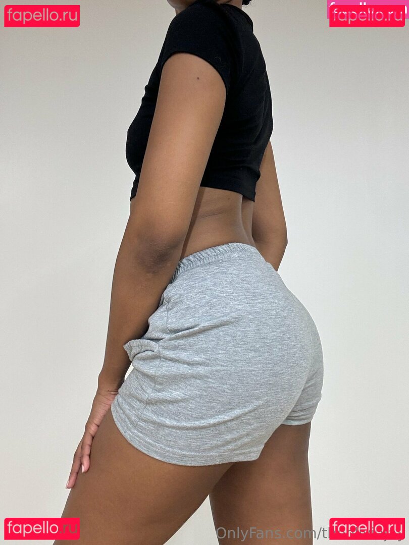 theoliviajay Onlyfans Photo Gallery 