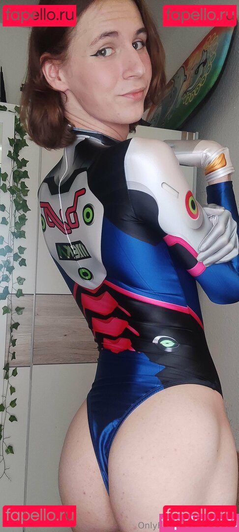 nicki_fox / officialnickifoxx Onlyfans Photo Gallery 