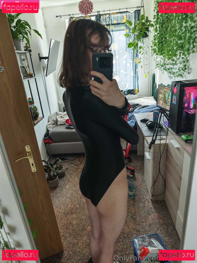 nicki_fox / officialnickifoxx Onlyfans Photo Gallery 