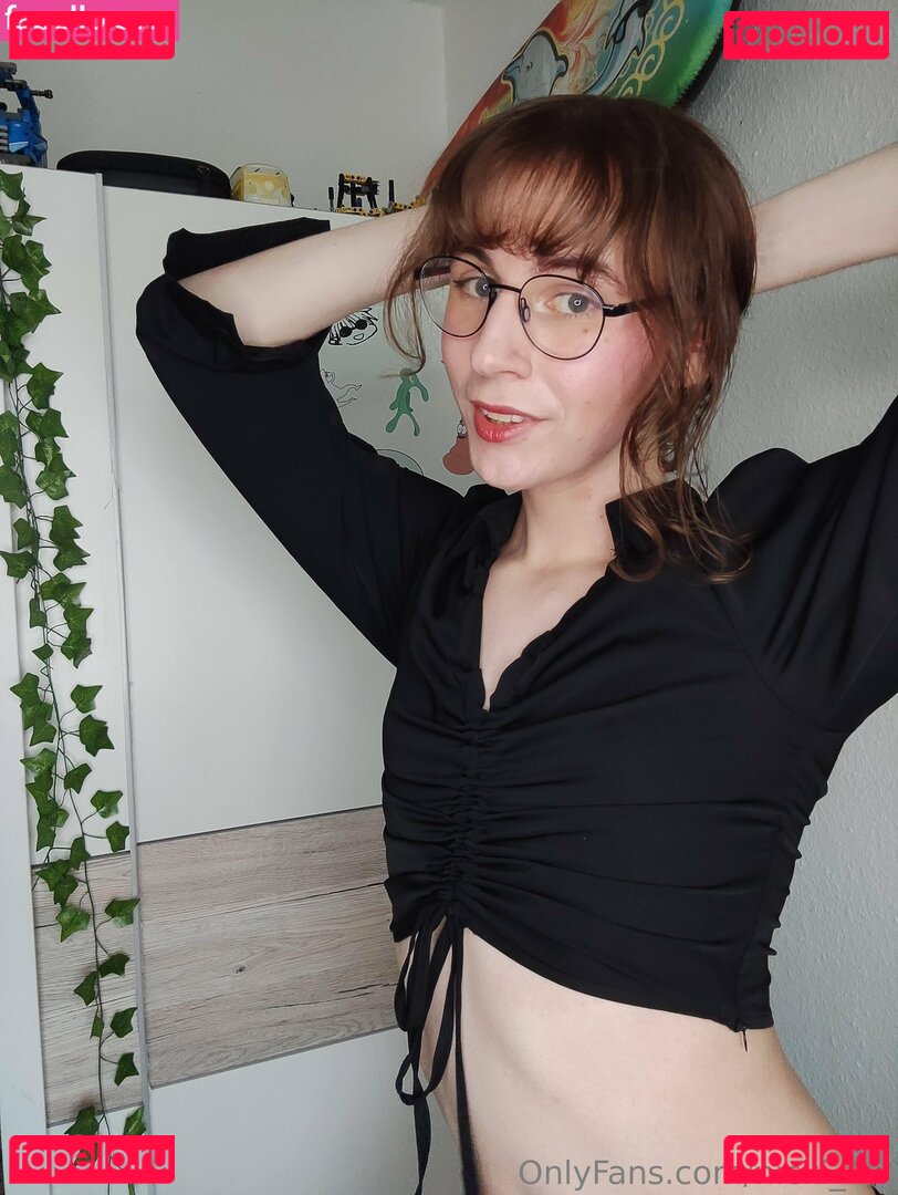 nicki_fox / officialnickifoxx Onlyfans Photo Gallery 