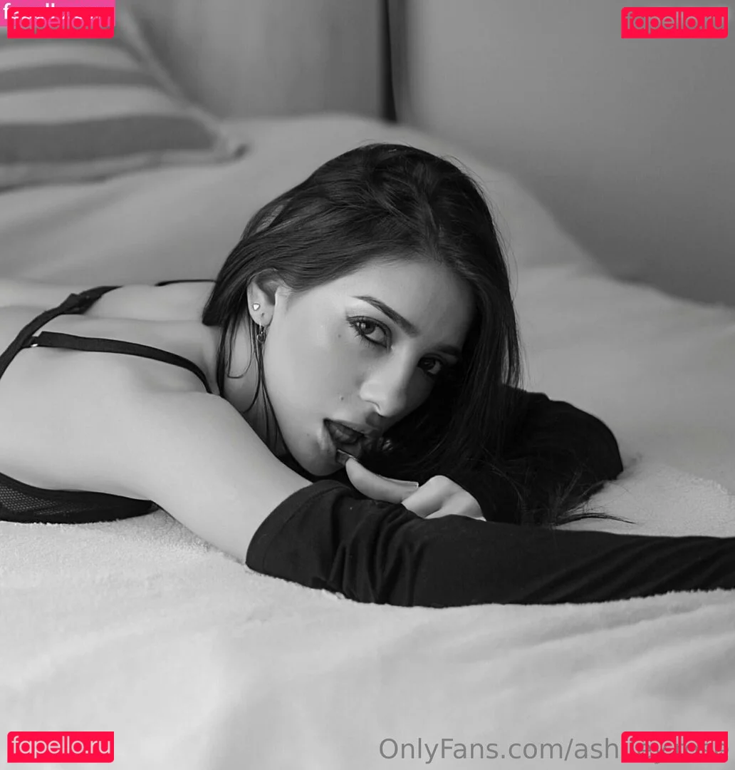 ash.ley.rose Onlyfans Photo Gallery 
