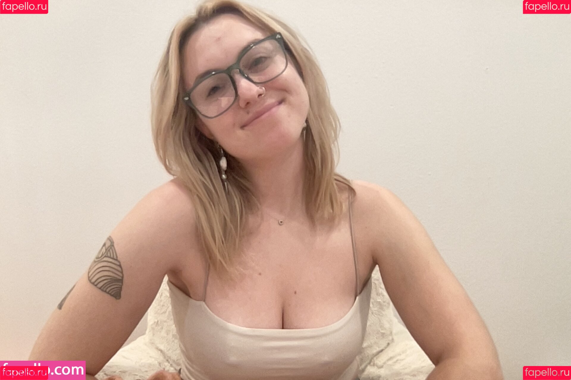 nicfegan Onlyfans Photo Gallery 