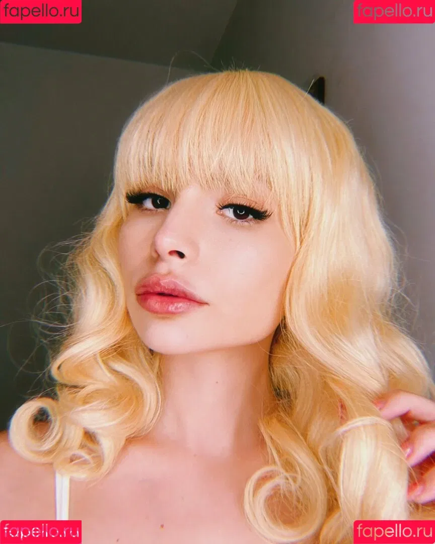 pisica Onlyfans Photo Gallery 