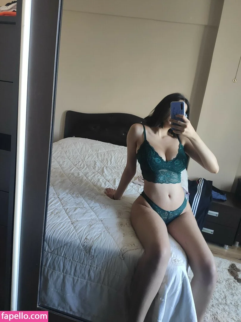 AngelEce Onlyfans Photo Gallery 