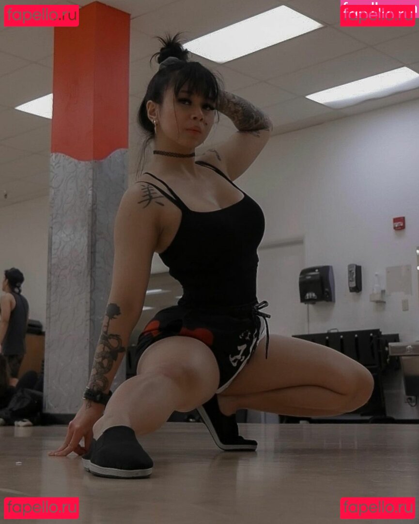 jikatabi / tabi.fit / tabi.lift Onlyfans Photo Gallery 